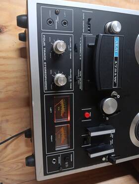 Hi-4687 Akai 1721w 4 Four Track Reel To Tape Recorder
