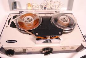 No-102 Fuji Vintage Fujicorder All Transistor Tape Recorder Single Motor Rim Drive Japan
