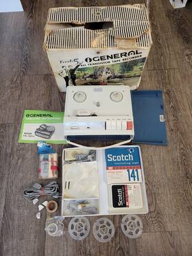 Fx-305a General Corporateion Fresh 5 Transistor Tape Recorder - Reel To In Box