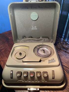 0642112799 Grundig Dejur Stenorette Audio Tape Recorder