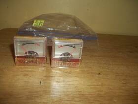 1ko884run2 Magnavox Vintage Reel To Meters