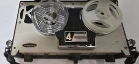 Mayfair Tr-1961 Vintage 4 Transistor Reel-to-reel Tape Recorder Portable
