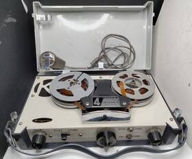 Tr-1963-a Mayfair Vintage Portable Reel To Tape Player Recorder As-is