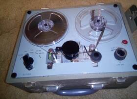 Nippon Sk-5a Vintage Light Electric Reel To Recorder With Mic And Booklet Rare