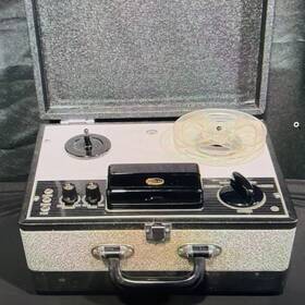 Olson Am-190 Vintage Reel To Tape Recorder Portable Suitcase Made In Japan