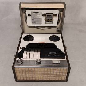 Ar-62s Pentron Reel To Tape Recorder Player Model -parts Untested Powers On