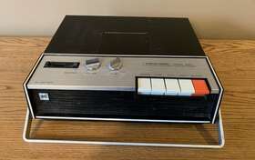Realistic 505a Model Auto-level Portable Tape Recorder Reel To