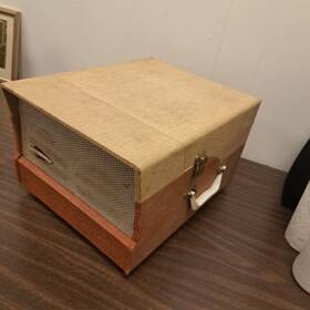 9072 Silvertone Vintage Portable Reel To Tape Recorder Dual Speaker 2 Speed