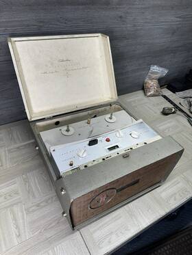 Silvertone 9074a As Is Untested Stereophonic Portable Reel-to-real Vtg Music
