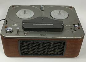 Tandberg 821f Model 82 2-track Reel-to-reel Tape Recorder In Suitcase