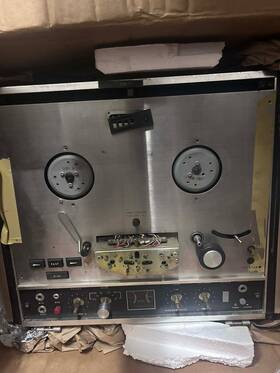 Teac 7516 4020 Notworking For Parts Only