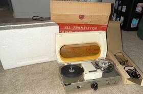 Valiant 1m-501 All Transistor Tape Recorder Im-501
