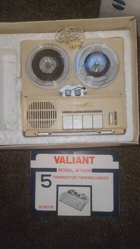 Wt506 Valiant Vintage 5 Transistor Tape Recorder Rare. Tested See Description Wt506 Valiant Vintage 5 Transistor Tape Recorder Rare. Tested See Description