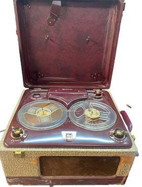 2010-1a Webcor Webster Chicago Reel To Tape Player Turn On And Playing