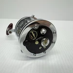 Vintage Holiday Stationstores Baitcasting Fishing Reel - No. 1182 Working. Fixed Price $26.65.