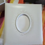 New Box Topflight Classic White Embossed Cameo Pro Wedding Photo Album 4X6. Fixed Price $19.00.