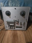 Akai 1710W Reel-to-reel Tape Recorder Vintage Silver And Wood Model Mpn. Fixed Price $199.95.