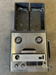 Vintage Concord Stereophonic 555 Dual Speaker Reel To - Ships Free!!!. Fixed Price $99.00.