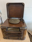 Vintage Sears And Roebuck 1941 Silvertone Radionet Record Player W. Fixed Price $56.25.