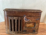 Vintage Truetone D1170B Tube Radio (parts Repair As Is). Fixed Price $36.00.