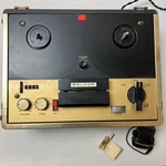 Belcor Model 304 Portable Reel To Tape Player/recorder With Mic Read. Fixed Price $29.99.